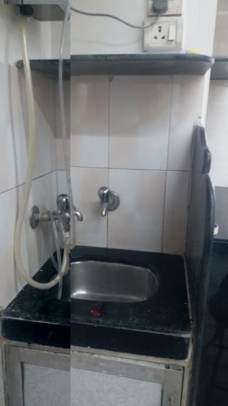 Other, chembur Commercial Office Space 338 Sq.Ft. In Chembur Mumbai 9730567