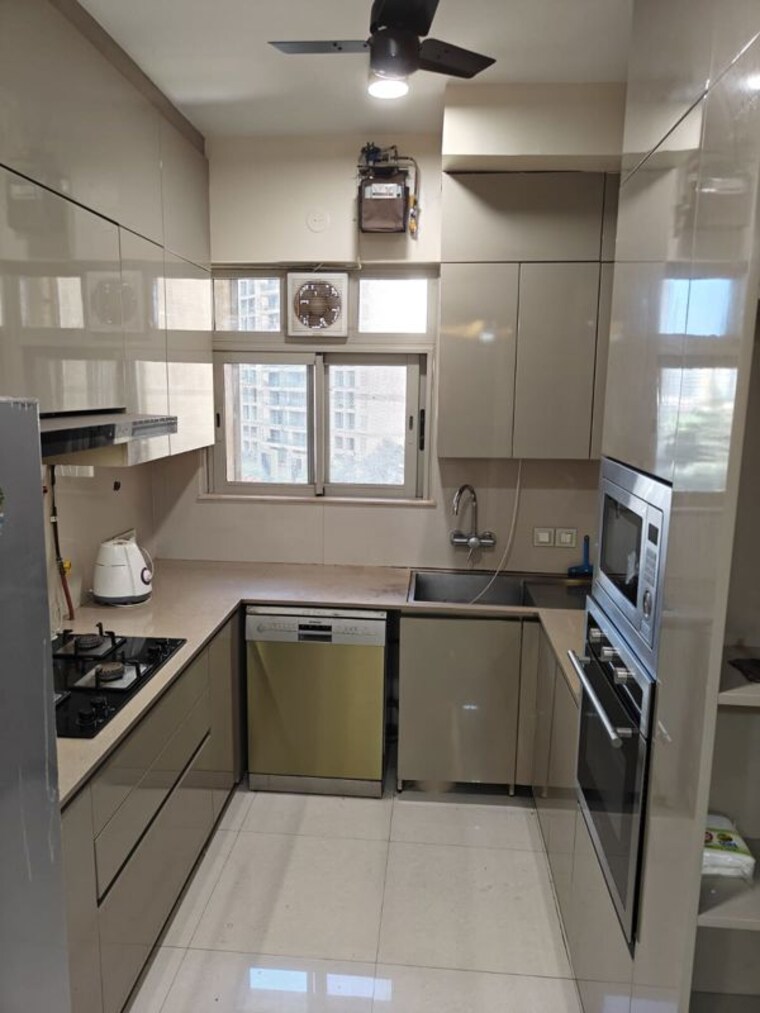 Kitchen, one-hiranandani-park 3 Bedroom 1347 Sq.Ft. Apartment In Ghodbunder Road Thane 9730623