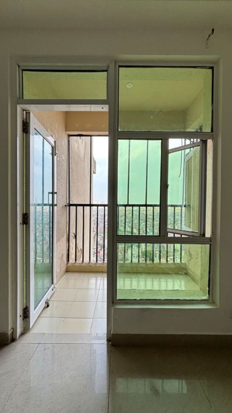 Room, rg-luxury-homes 3 Bedroom 1175 Sq.Ft. Apartment In Sector 16b Greater Noida Greater Noida 9730626