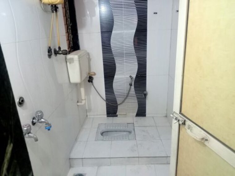 Bathroom, shalom-garden 2 Bedroom 1125 Sq.Ft. Apartment In Mira Road Thane 9730658