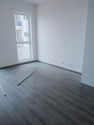 Room in 2 BHK Apartment at Ireo The Corridors, Sector 67a – for Rent