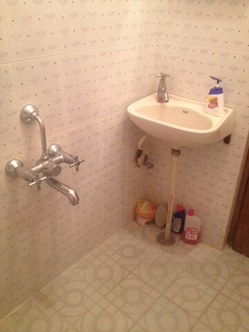 Bathroom in  Pg at Vineet Khand – for Rent