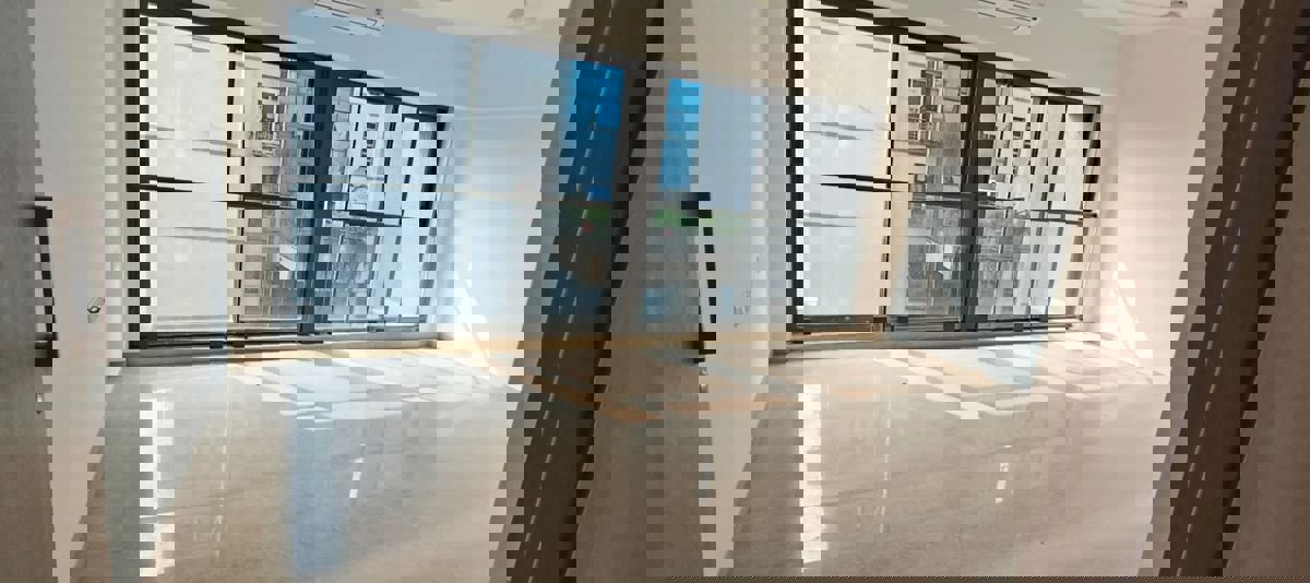 2 BHK + Servant Room Apartment For Rent in Raheja Sunkist Bandra Wes