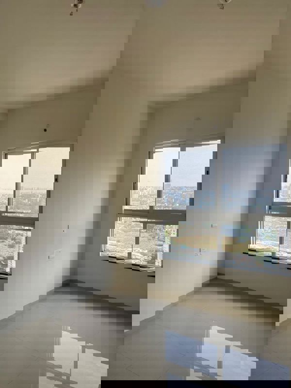 2 BHK + Servant Room 753 Sq.Ft. Apartment in K Raheja Sterling