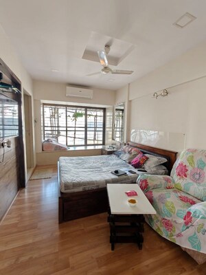 Master Bedroom in 2 BHK Apartment at Amann Akansha Heights, Worli – for Rent