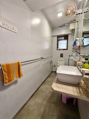Bathroom in 2 BHK Apartment at Amann Akansha Heights, Worli – for Rent