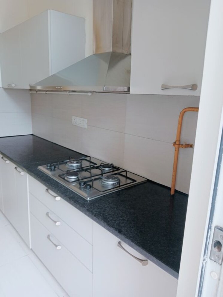 Kitchen, vipul-greens 3.5 Bedroom 1665 Sq.Ft. Apartment In Sector 48 Gurgaon 9730710