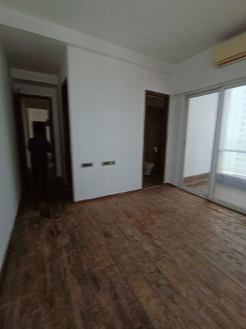 Room in 2 BHK Apartment at Omkar Alta Monte, Malad East – for Sale