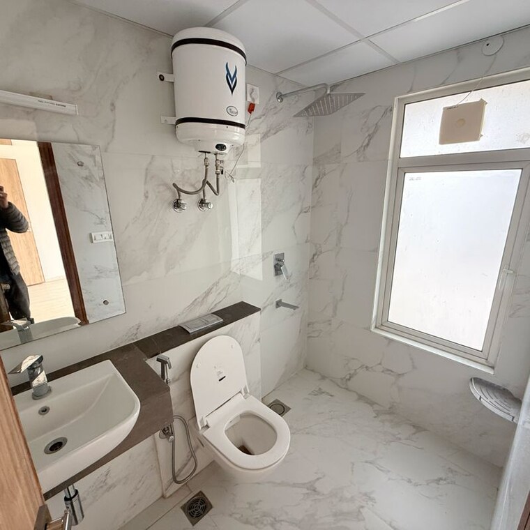 Bathroom, m3m-marina 3 Bedroom 1650 Sq.Ft. Apartment In Sector 68 Gurgaon 9730746