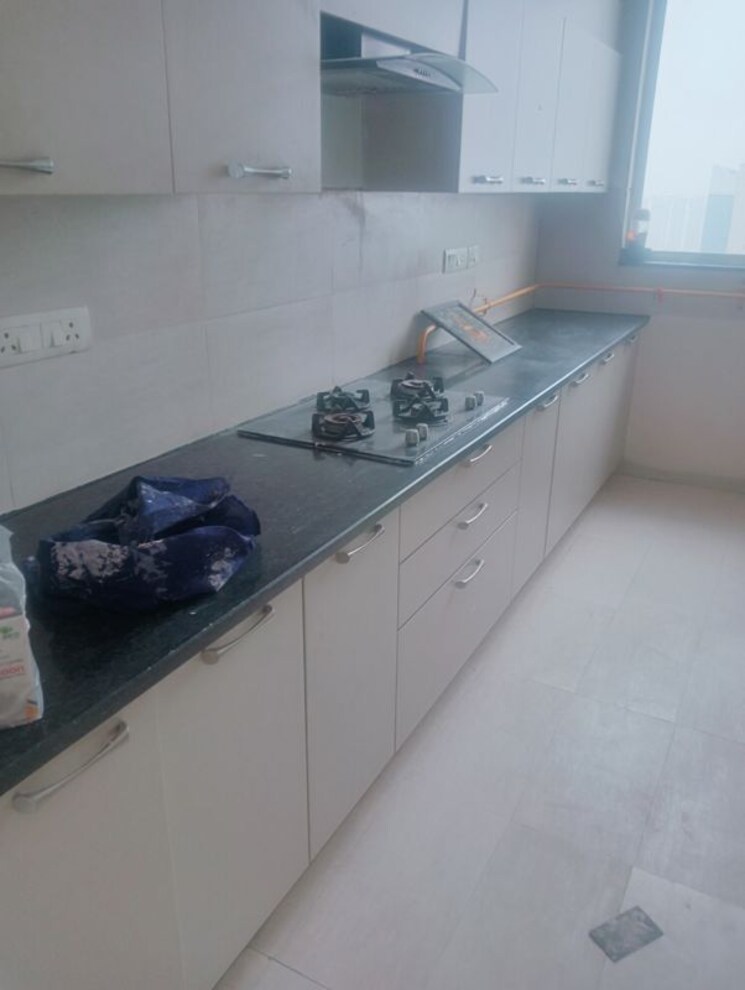 Kitchen, central-park-ii-bellevue 3.5 Bedroom 2350 Sq.Ft. Apartment In Sector 48 Gurgaon 9730750