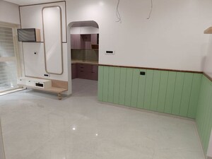 Room in 3 BHK Apartment at Alankapuri CHS, Kothrud – for Rent