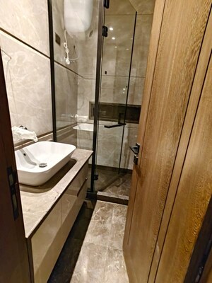 Bathroom in 3 BHK Builder Floor at Defence Colony – for Rent