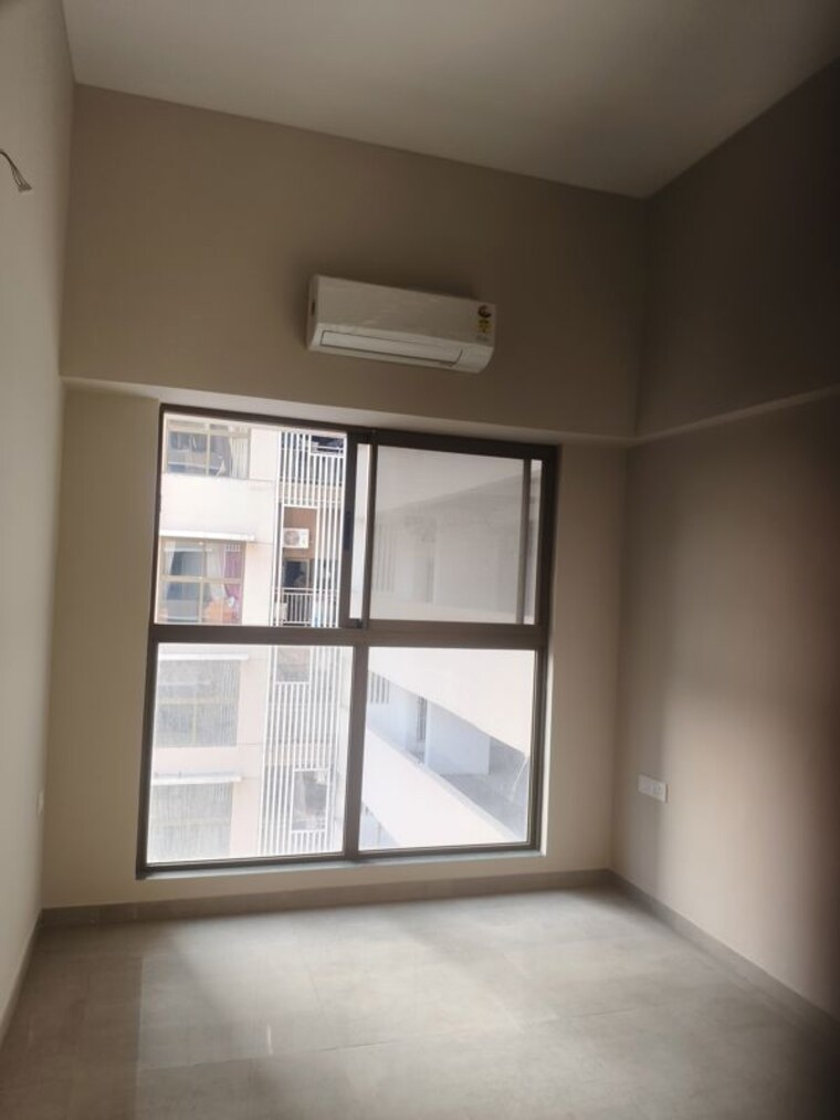 Room, sanghvi-estates 1 Bedroom 575 Sq.Ft. Apartment In Kalyan West Thane 9730787