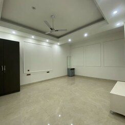 4 BHK + Servant Room,Extra Room Builder Floor For Rent in Sector 21C