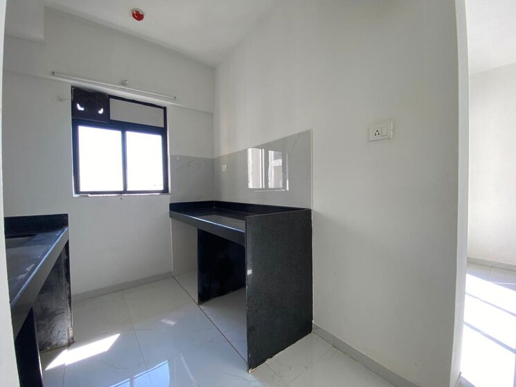 Room, runwal-gardens-phase-2 1 Bedroom 353 Sq.Ft. Apartment In Dombivli East Thane 9730826