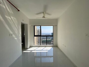 Room in 1 BHK Apartment at Runwal Gardens Phase 2, Dombivli East – for Rent