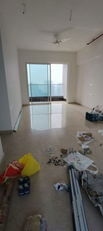 Room in 3 BHK Apartment at Courtyard by Narang Realty and The Wadhwa Group, Pokhran Road No Two – for Rent