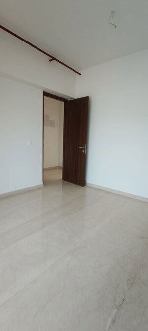 Room in 3 BHK Apartment at Courtyard by Narang Realty and The Wadhwa Group, Pokhran Road No Two – for Rent