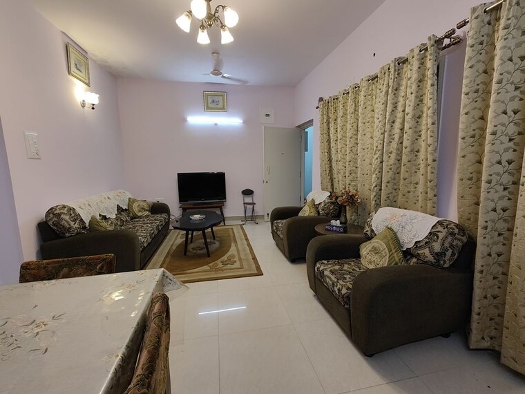 Living Room, benson town 1 Bedroom 800 Sq.Ft. Apartment In Benson Town Bangalore 9730833