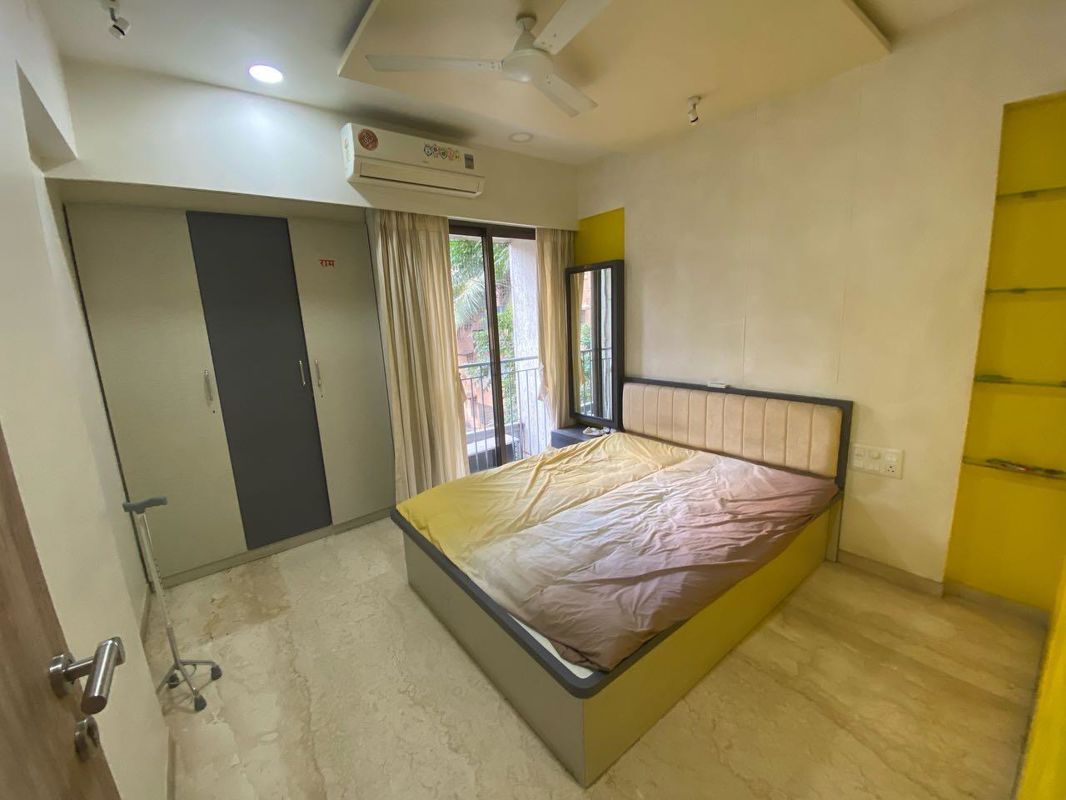 2 BHK + Pooja Room,Servant Room,Extra Room Apartment For Rent in Andheri CHS