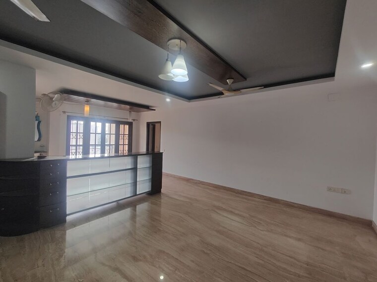 Room, arafa-abode 3 Bedroom 1800 Sq.Ft. Apartment In Cooke Town Bangalore 9730845