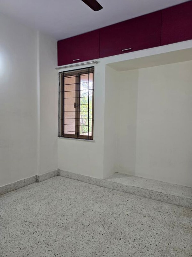 Room, amaltas-chs-vasant-vihar 1 Bedroom 450 Sq.Ft. Apartment In Vasant Vihar Thane 9730840