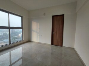 Room in 2 BHK Apartment at Sheth Irene, Malad West – for Sale