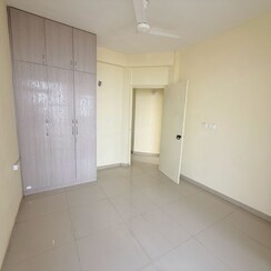 3 BHK + Extra Room Apartment For Rent in Pyramid Altia