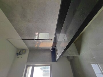 Furnished Amenities in 2 BHK Apartment at Sheth Irene, Malad West – for Rent