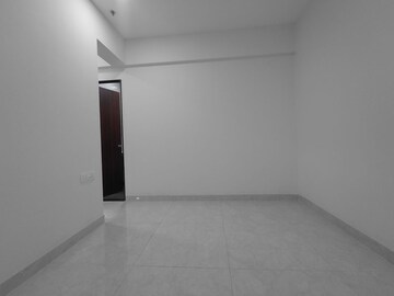 Room in 2 BHK Apartment at Triumph Swastik, Malad West – for Sale