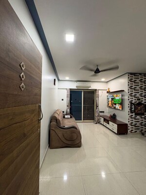 Parking in 2 BHK Apartment at Siddhi Highland Haven Phase 2, Balkum Pada – for Rent