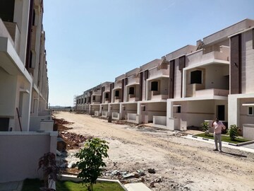 4 BHK Villa For Sale in Kardanur