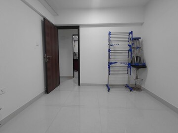 Room in 2 BHK Apartment at Arkade Serene, Malad West – for Sale