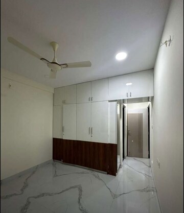 Bathroom in 3 BHK Apartment at Frazer Town – for Rent