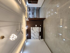 Room in 3 BHK Builder Floor at Palm Residency Chhatarpur, Chattarpur – for Sale