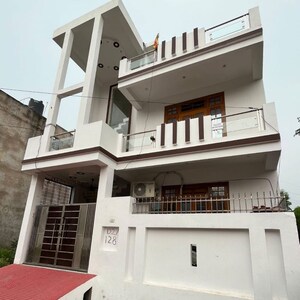  Pg For Rent in Gomti Nagar
