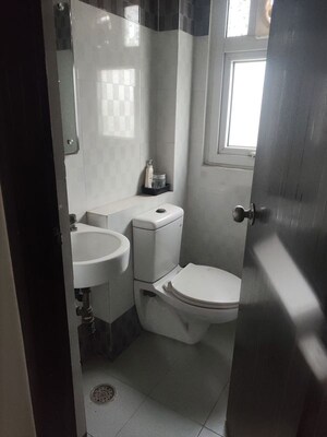 Bathroom in 4 BHK Apartment at Sunshine Helios, Sector 78 – for Rent
