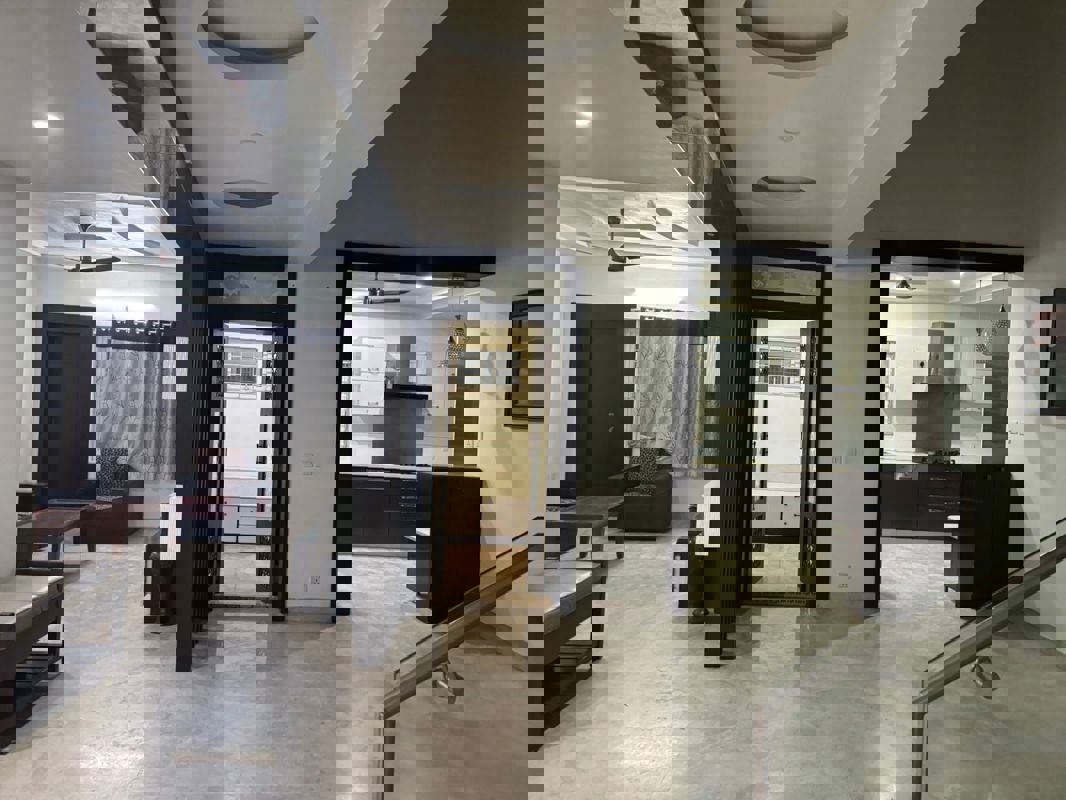 5 BHK + Pooja Room Villa For Sale in Vessalla