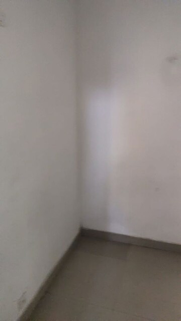 Room in 2 BHK Apartment at Ansal Housing Woodbury, Patiala Road – for Rent