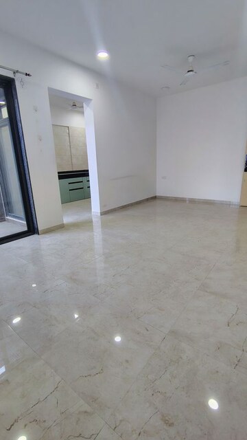 2 BHK Apartment For Rent in Rama Metro Life, Tathawade