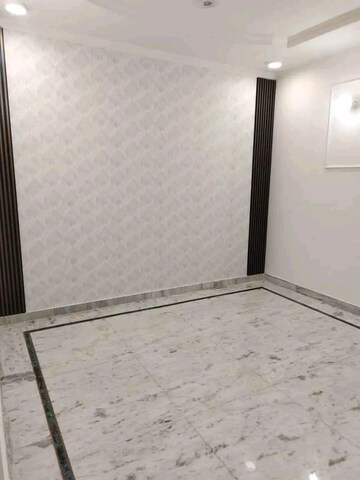 Room in 2 BHK Apartment at Agarwal Krish Garden, Nalasopara West – for Sale