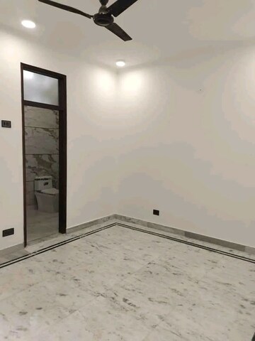 Room in 2 BHK Apartment at Agarwal Krish Garden, Nalasopara West – for Sale