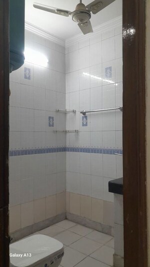 Bathroom in 3 BHK Builder Floor at Unitech South City II, Sector 50 – for Rent