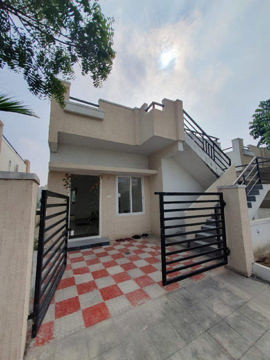 2 BHK 140 Sq.Yd. Villa in Prajay Water front Phase 2