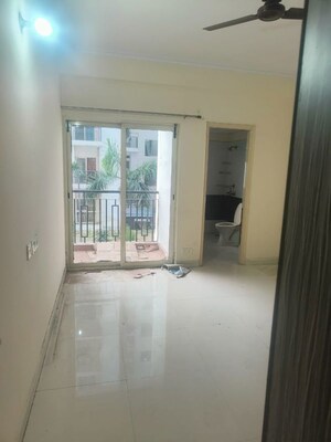 Room in 2 BHK Apartment at Aims Golf City, Sector 75 – for Rent