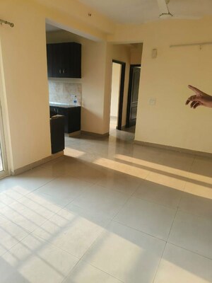 2 BHK Apartment For Rent in Aims Golf City, Sector 75