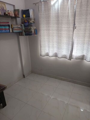 Room in 1 BHK Apartment at Agarwal Krish Garden, Nalasopara West – for Sale