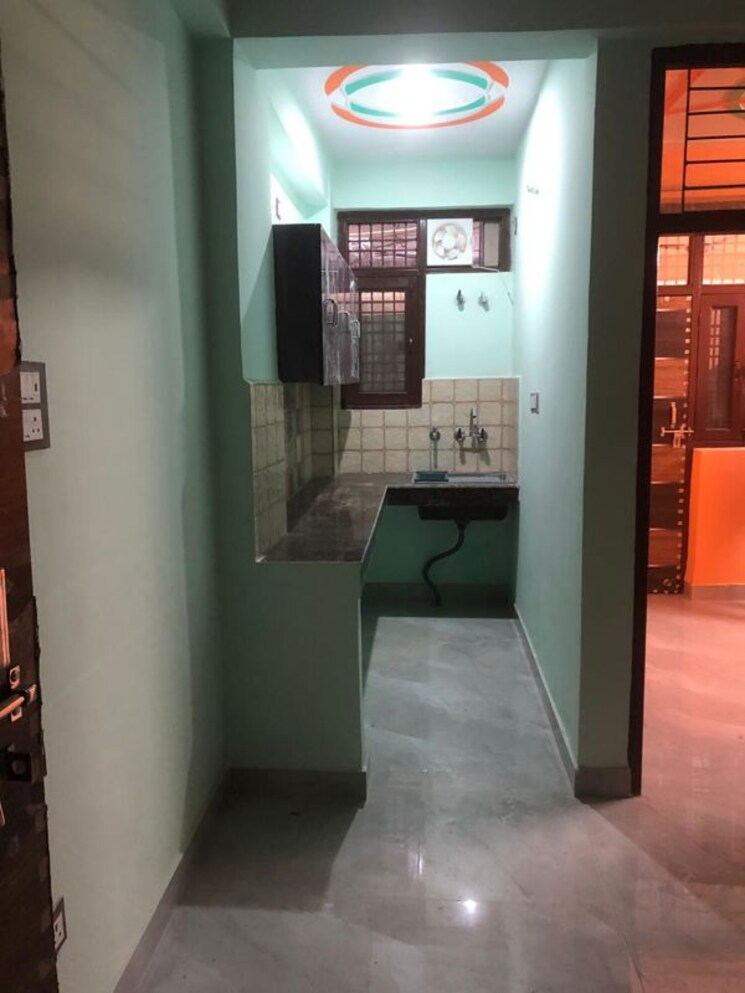 undefined, mayur vihar 2.5 Bedroom 750 Sq.Ft. Builder Floor In Mayur Vihar Delhi 9730988