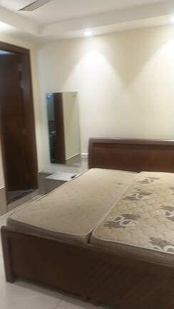 2 BHK Builder Floor For Rent in Lajpat Nagar II