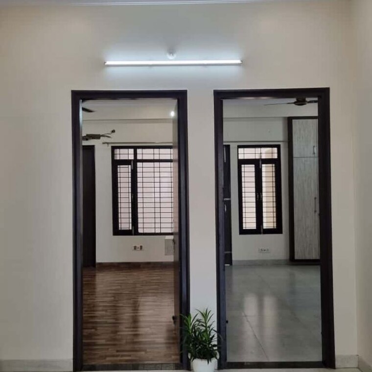 Room, gomti nagar Pg For Girls In Gomti Nagar 9730999